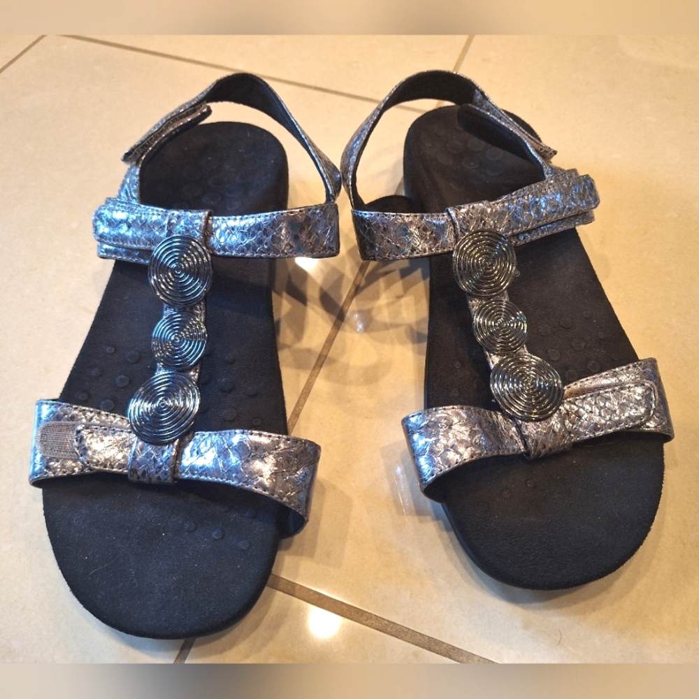 Vionic Silver Metallic Farra Adjustable Strap Dre… - image 5